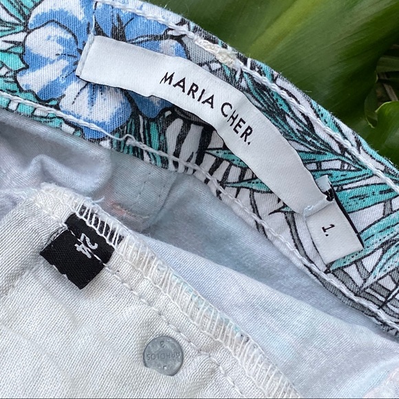 Marie Cher Palm and Floral Print Shorts - Picture 3 of 8